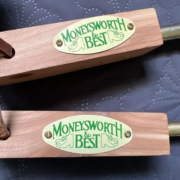 Moneysworth & Best Men's Cedar Shoe Tree - Hook Heel / Split Toe (1 Pair) M NWOB - Picture 6 of 11